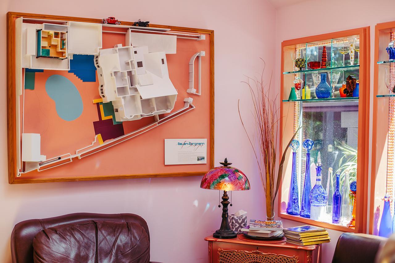 \u00bfcu\u00e1les Son Los Mejores Hoteles Cerca De Universal Hollywood? Bed and breakfast *